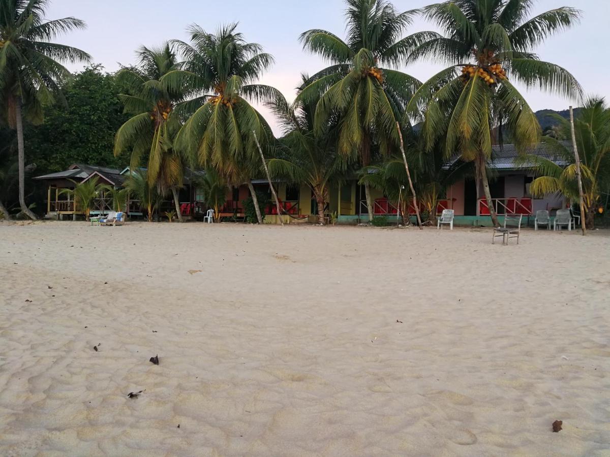 Rainbow Tioman Cottage Kampong Juara Bagian luar foto