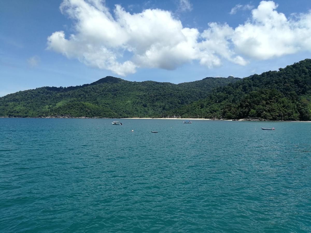 Rainbow Tioman Cottage Kampong Juara Bagian luar foto