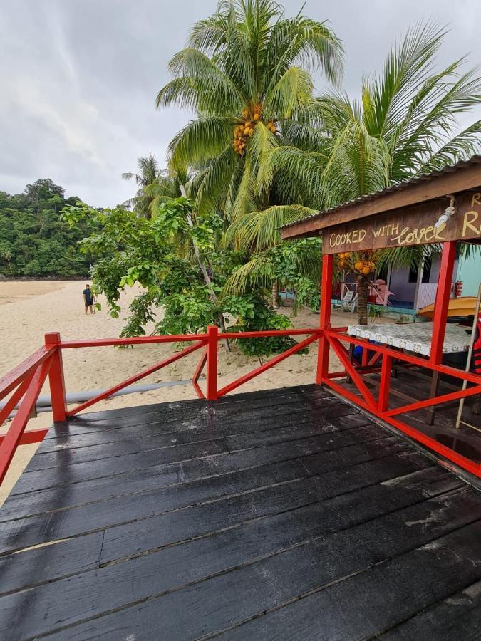 Rainbow Tioman Cottage Kampong Juara Bagian luar foto