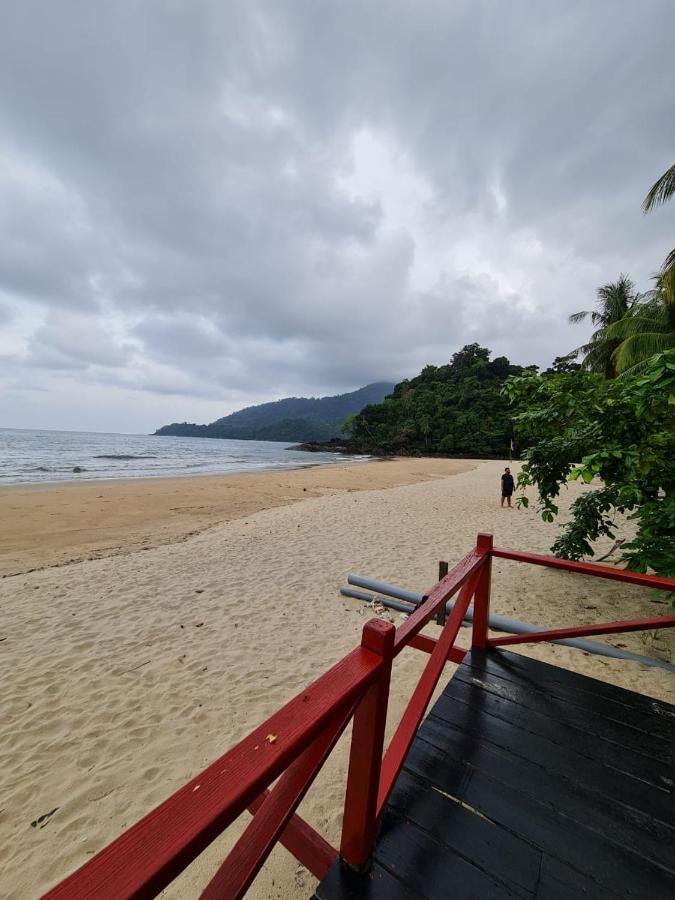 Rainbow Tioman Cottage Kampong Juara Bagian luar foto