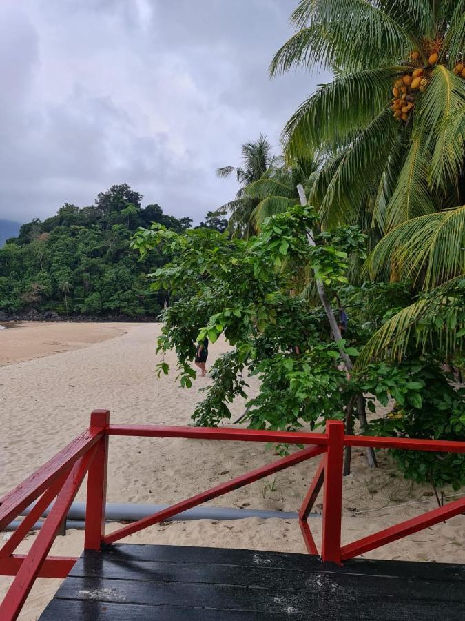 Rainbow Tioman Cottage Kampong Juara Bagian luar foto