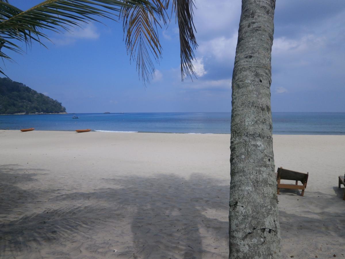 Rainbow Tioman Cottage Kampong Juara Bagian luar foto