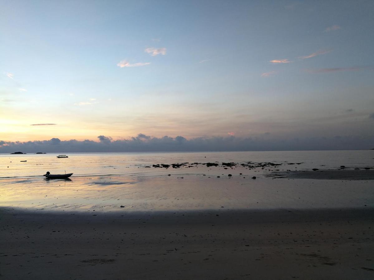 Rainbow Tioman Cottage Kampong Juara Bagian luar foto